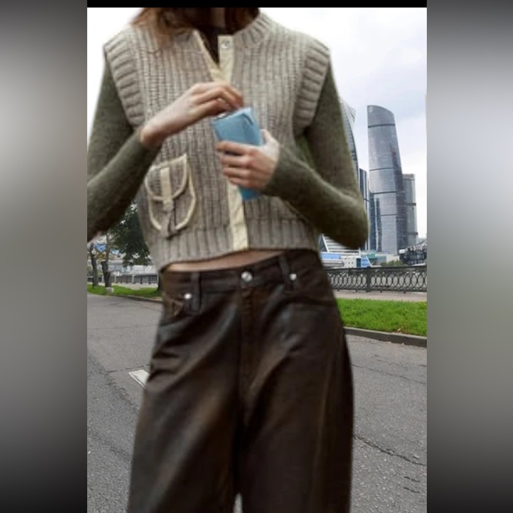 Zara Taupe Knit Sweater Vest - Picture 4 of 9